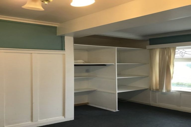 Photo of property in 7a Hawker Street, Mount Victoria, Wellington, 6011