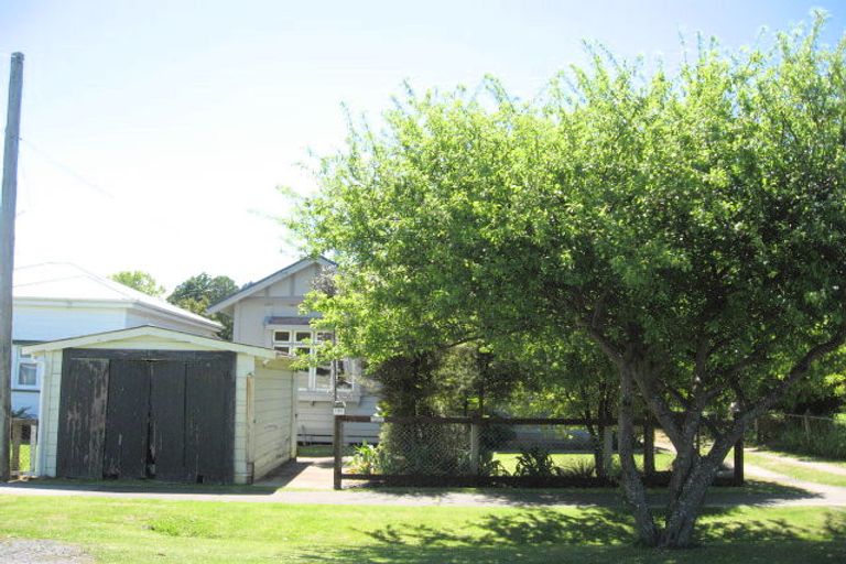 Photo of property in 106 Iranui Road, Inner Kaiti, Gisborne, 4010