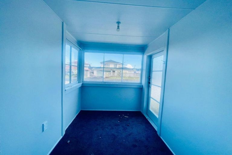 Photo of property in 65 Victoria Road, Papatoetoe, Auckland, 2025