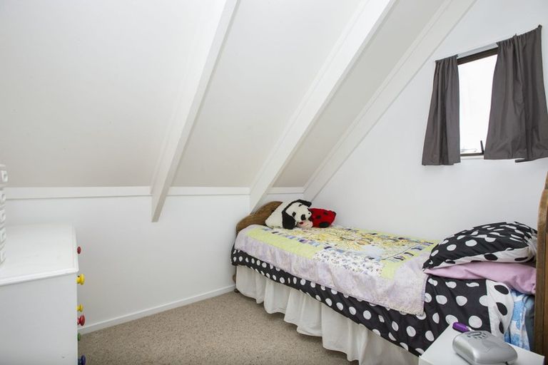 Photo of property in 16 Matangi Terrace, Snells Beach, 0920