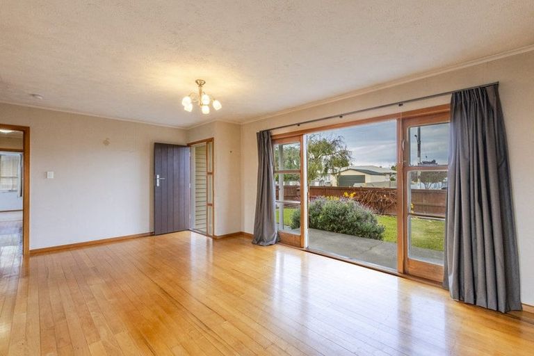 Photo of property in 24 Merton Crescent, Pirimai, Napier, 4112