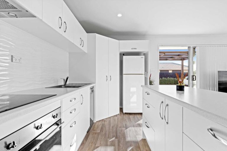 Photo of property in 62 Arrow Close, Papamoa, 3118