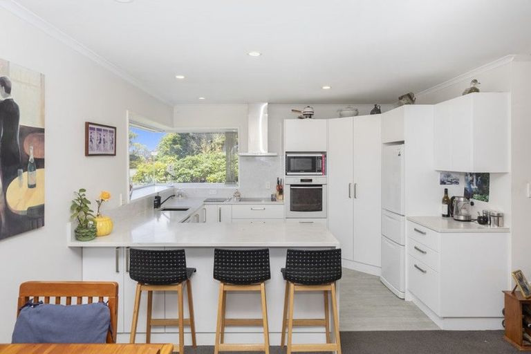 Photo of property in 9 Tavistock Place, Russley, Christchurch, 8042