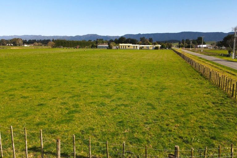 Photo of property in 62 Makirikiri Road, Dannevirke, 4930