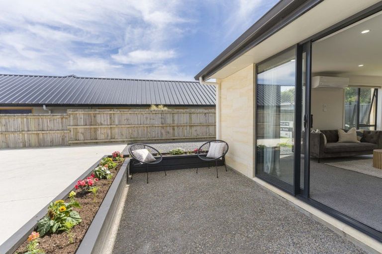 Photo of property in 8c Wingatui Road, Mosgiel, 9024