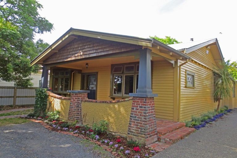 Photo of property in 25 Ranfurly Street, Hokowhitu, Palmerston North, 4410