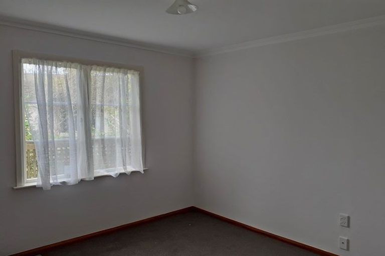 Photo of property in 12 Miles Place, Awapuni, Palmerston North, 4412
