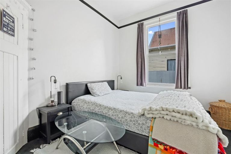 Photo of property in 7 Defoe Place, Waltham, Christchurch, 8023