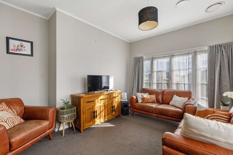 Photo of property in 6 Gunn Street, Gonville, Whanganui, 4501