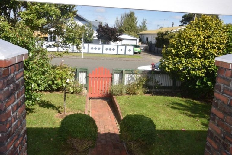 Photo of property in 66 Galway Street, Grasmere, Invercargill, 9810