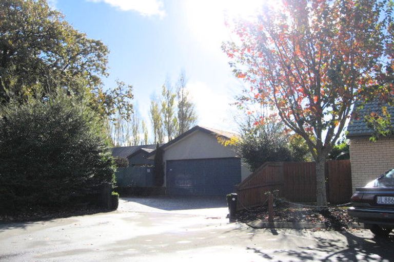 Photo of property in 29 Acorn Close, Waltham, Christchurch, 8023