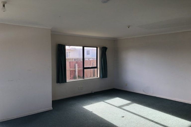 Photo of property in 24 Matai Street, Castlecliff, Whanganui, 4501