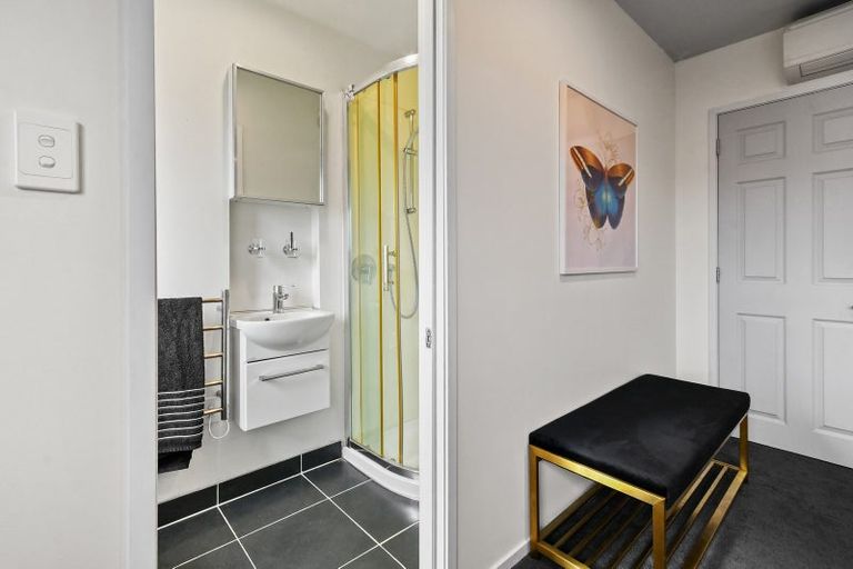 Photo of property in 29 Ina Ville Drive, Pukekohe, 2120