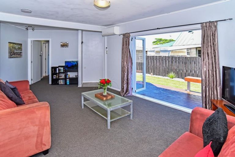 Photo of property in 55 Fernaig Street, Papakura, 2110