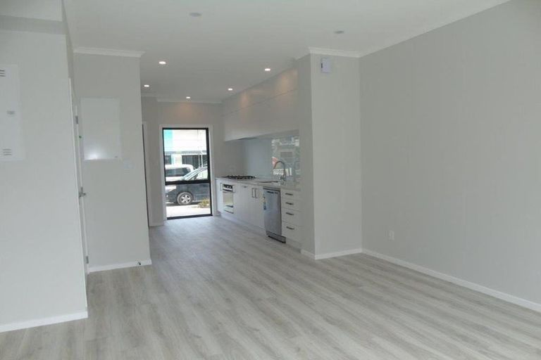 Photo of property in 13 Balmerino Lane, Wallaceville, Upper Hutt, 5018