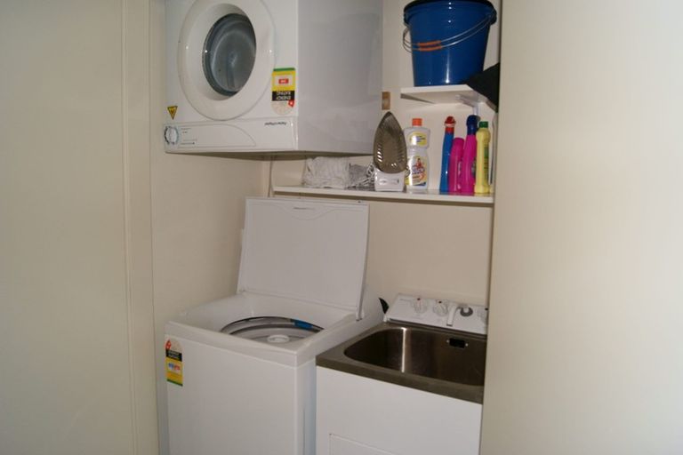 Photo of property in 59a Mandalay Terrace, Khandallah, Wellington, 6035