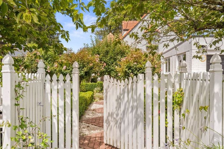 Photo of property in 25 Hall Street, Cambridge, 3434