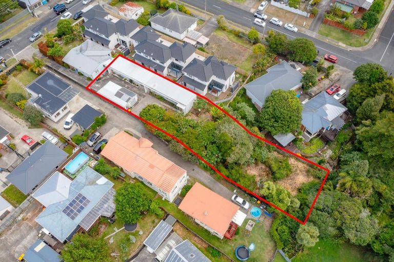 Photo of property in 3/127 Seabrook Avenue, New Lynn, Auckland, 0600