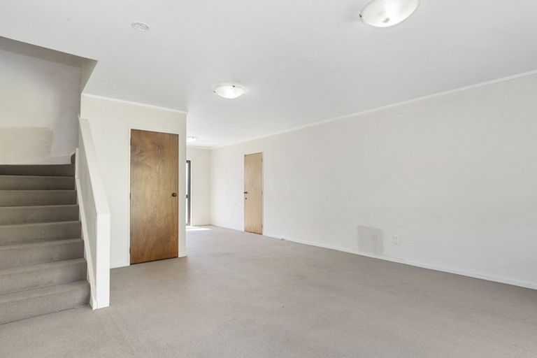 Photo of property in 2/11 Robins Road, Judea, Tauranga, 3110