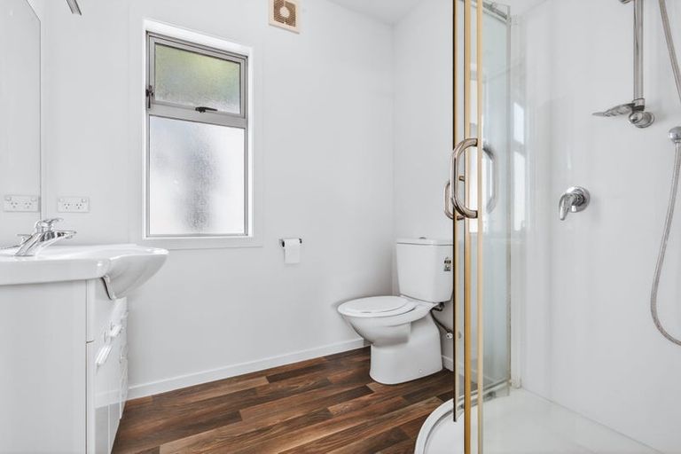 Photo of property in 2/18 Frederick Street, Two Mile Bay, Taupo, 3330