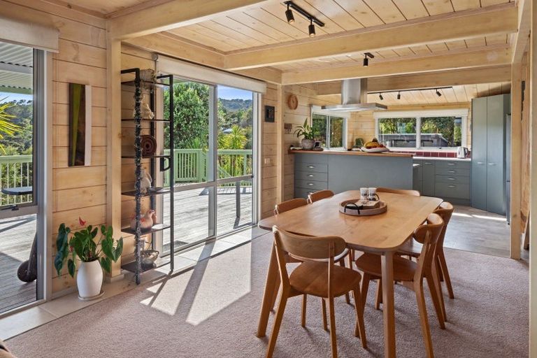 Photo of property in 16 Lichen Grove, Russell, 0272