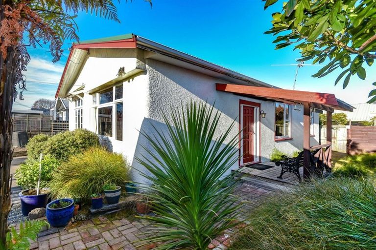 Photo of property in 134a Matsons Avenue, Papanui, Christchurch, 8053
