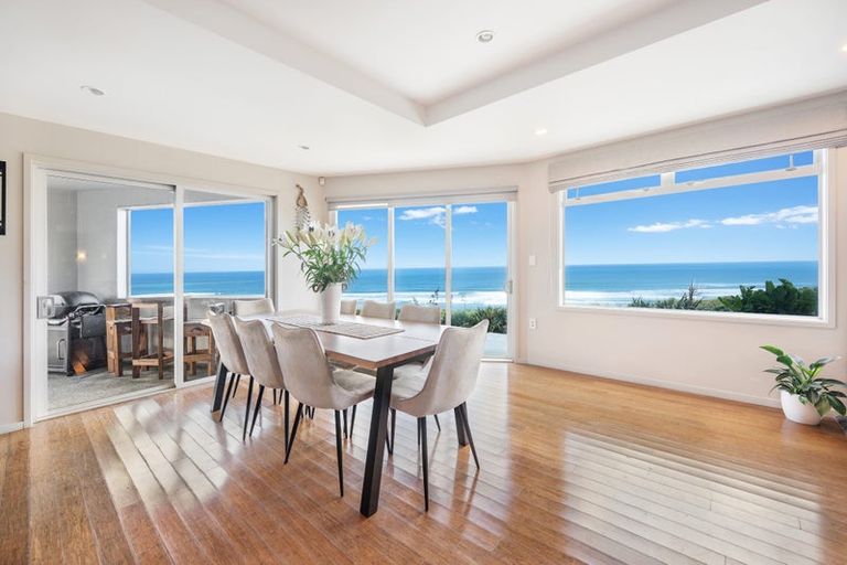 Photo of property in 20 Coates Avenue, Baylys Beach, Dargaville, 0377