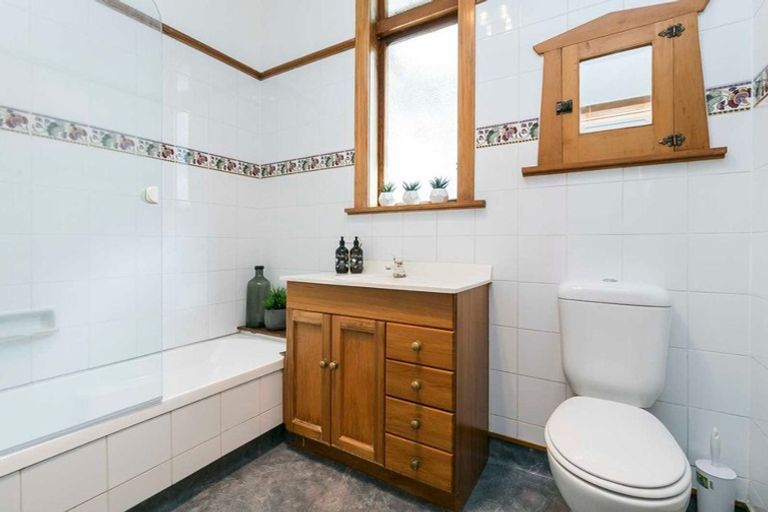 Photo of property in 71a Ira Street, Miramar, Wellington, 6022