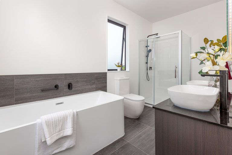 Photo of property in 6a Waitahu Rise, Pukekohe, 2120