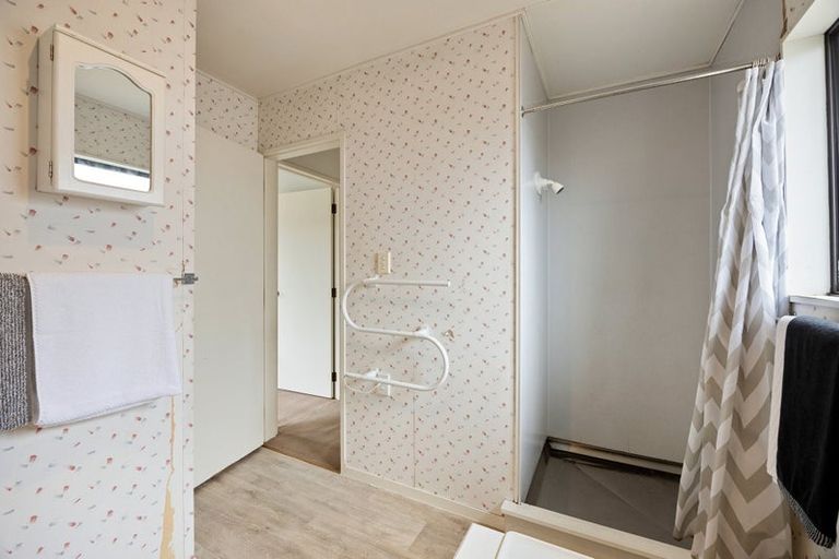 Photo of property in 6a Mahana Road, St Andrews, Hamilton, 3200