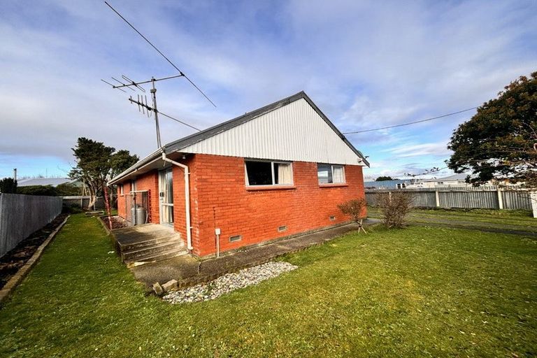 Photo of property in 51 Frome Street, Clifton, Invercargill, 9812