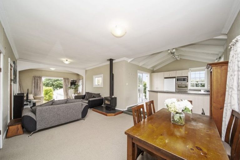Photo of property in 7 Selwyn Street, Lower Vogeltown, New Plymouth, 4310