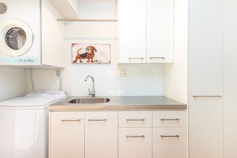 Photo of property in 2/117 Rugby Street, Merivale, Christchurch, 8014