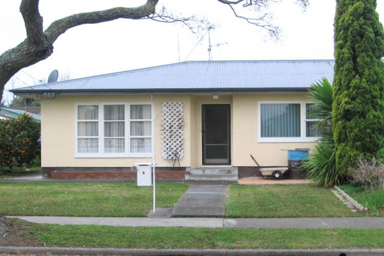 Photo of property in 8-10 Trevelyan Street, Onekawa, Napier, 4110
