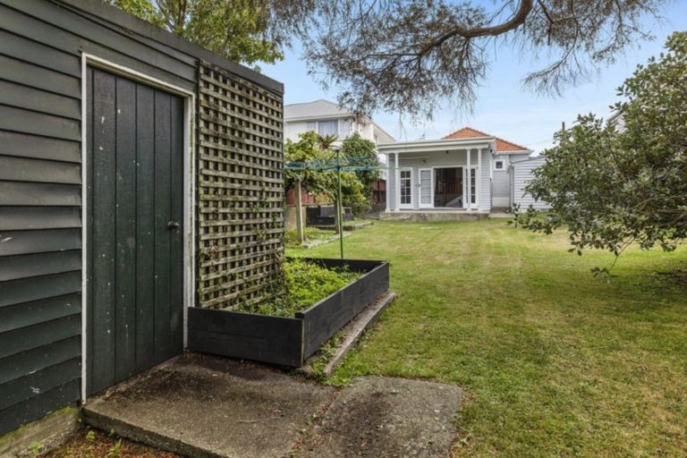 Photo of property in 10 Potomaru Street, Boulcott, Lower Hutt, 5010