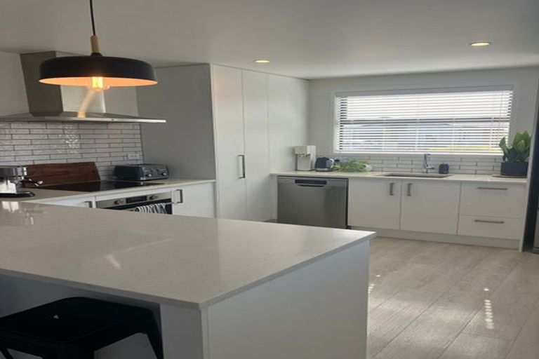 Photo of property in 1 Chrysler Street, Papamoa, 3118