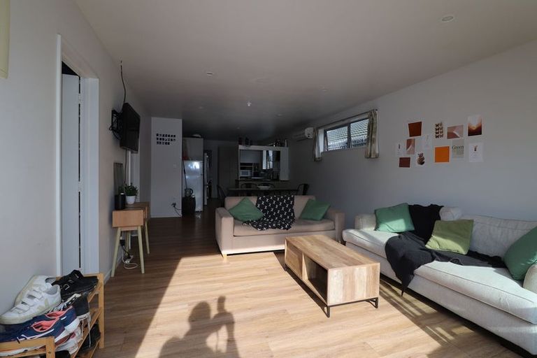 Photo of property in 5b Paeroa Street, Riccarton, Christchurch, 8041