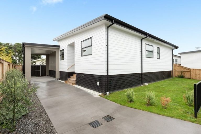 Photo of property in 5 Ernie Way, Mount Maunganui, 3116