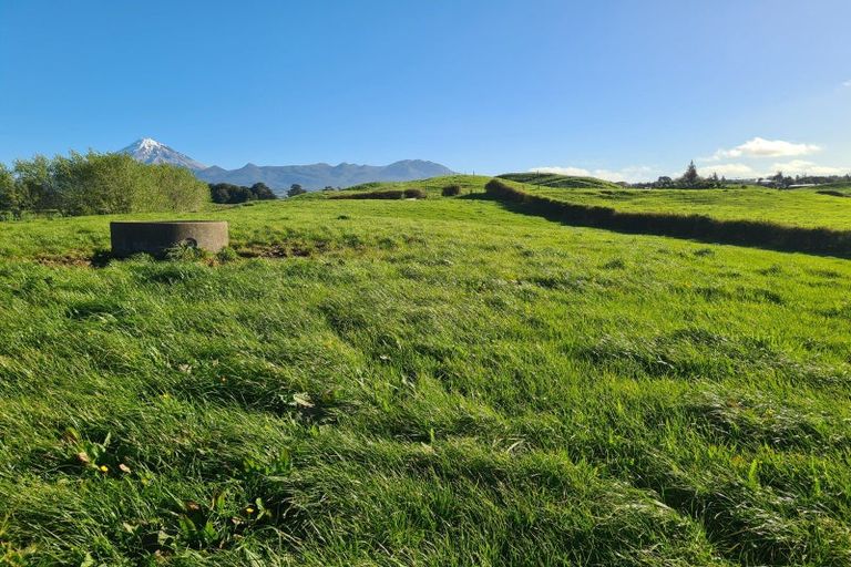 Photo of property in 801 Mangorei Road, Mangorei, New Plymouth, 4371