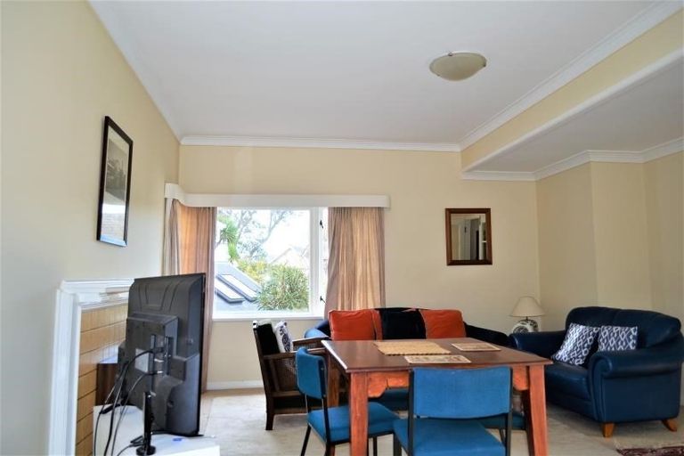 Photo of property in 6a Sefton Street, Wadestown, Wellington, 6012