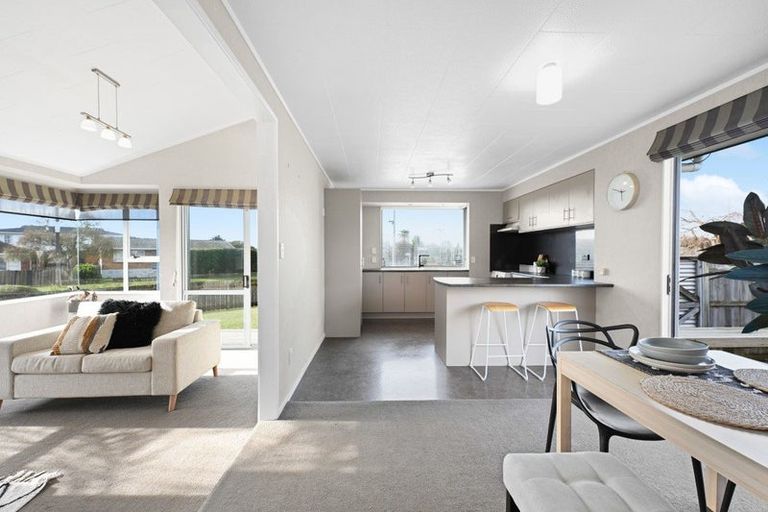 Photo of property in 67 Sandwich Road, St Andrews, Hamilton, 3200