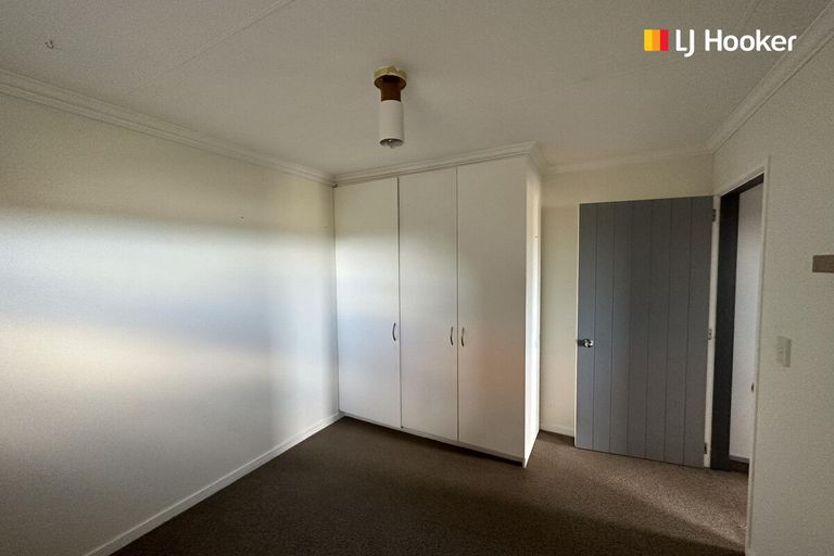 Photo of property in 96 Moana Crescent, Musselburgh, Dunedin, 9013