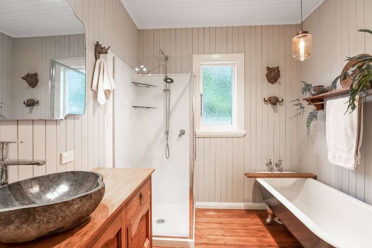 Photo of property in 90 Tane Road, Tokomaru, Palmerston North, 4474