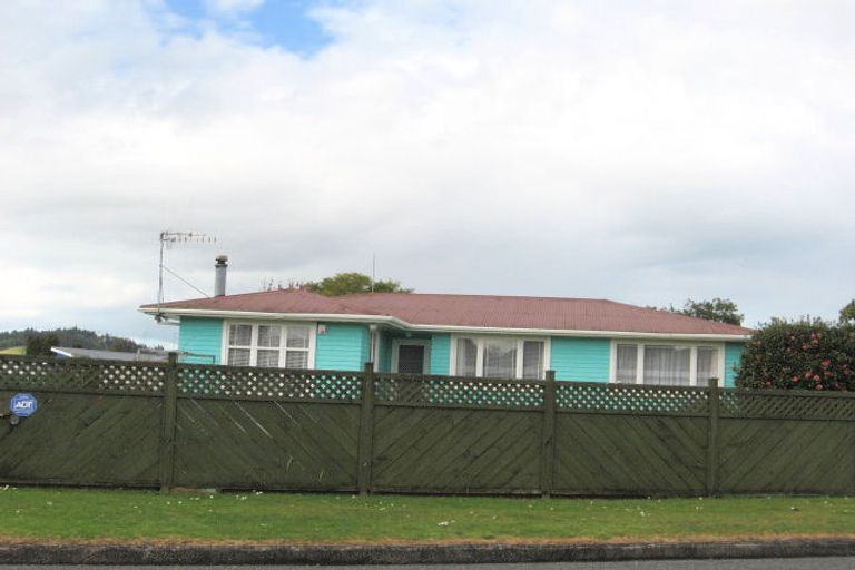 Photo of property in 18 Erin Street, Tikipunga, Whangarei, 0112