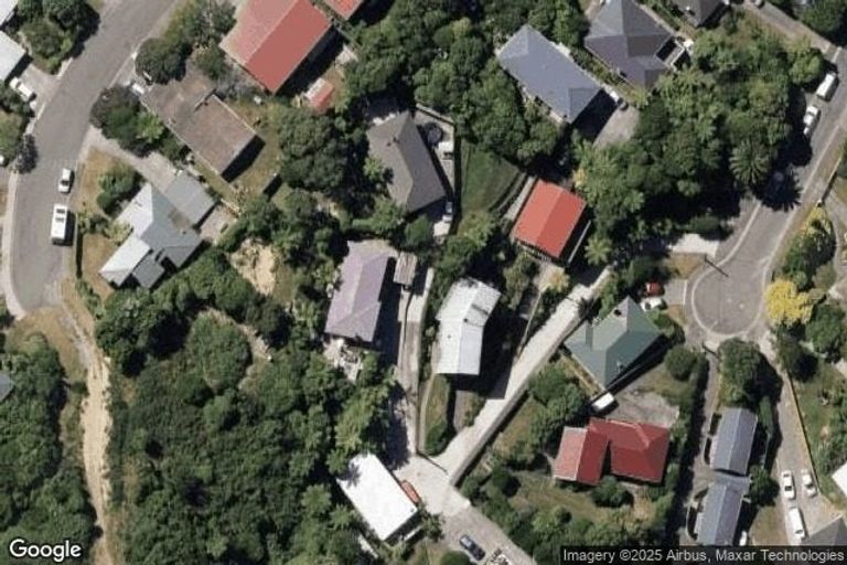 Photo of property in 24 Hollies Crescent, Johnsonville, Wellington, 6037