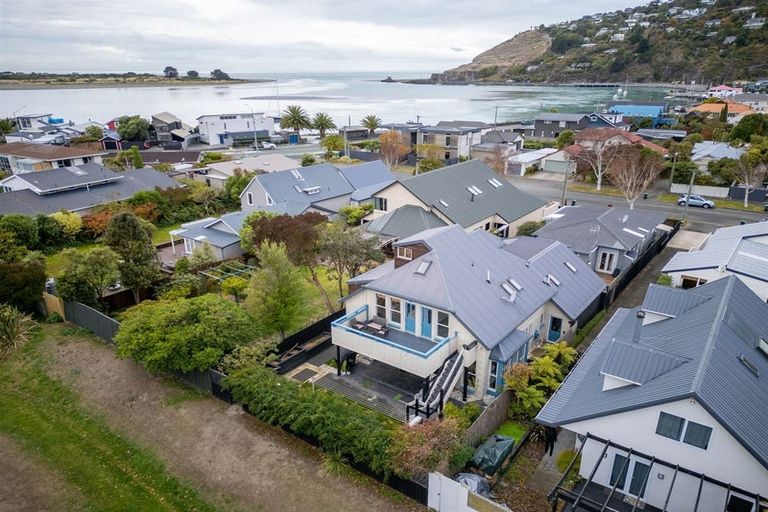 Photo of property in 2/14 Wakatu Avenue, Moncks Bay, Christchurch, 8081