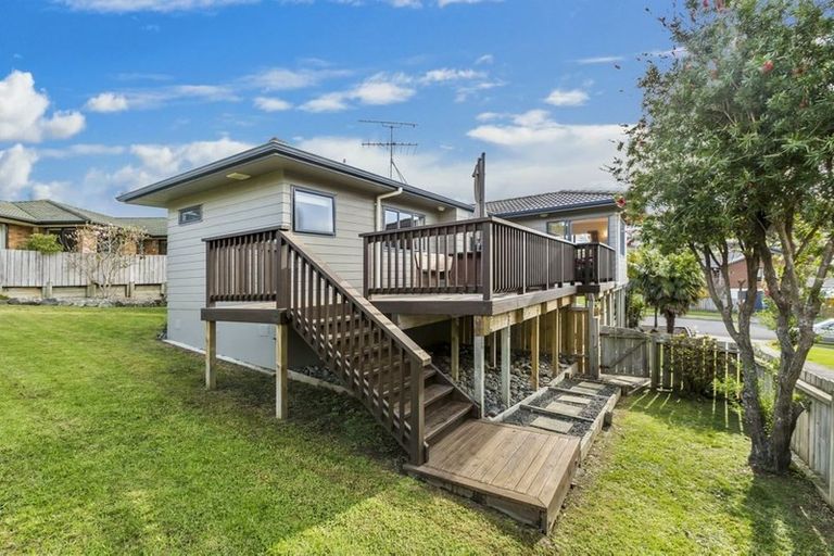 Photo of property in 12 Governor Grey Road, Snells Beach, 0920