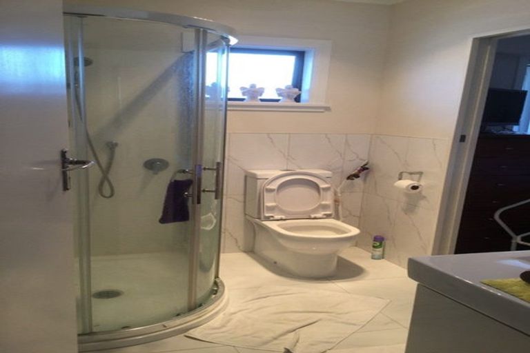 Photo of property in 9 Reagan Road, Manukau, Auckland, 2025