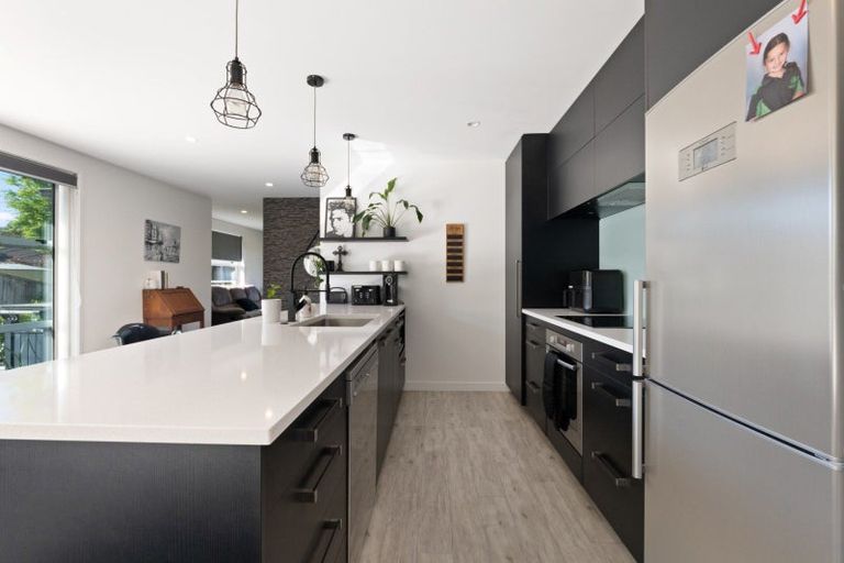 Photo of property in 64 Fairfax Crescent, Pyes Pa, Tauranga, 3112