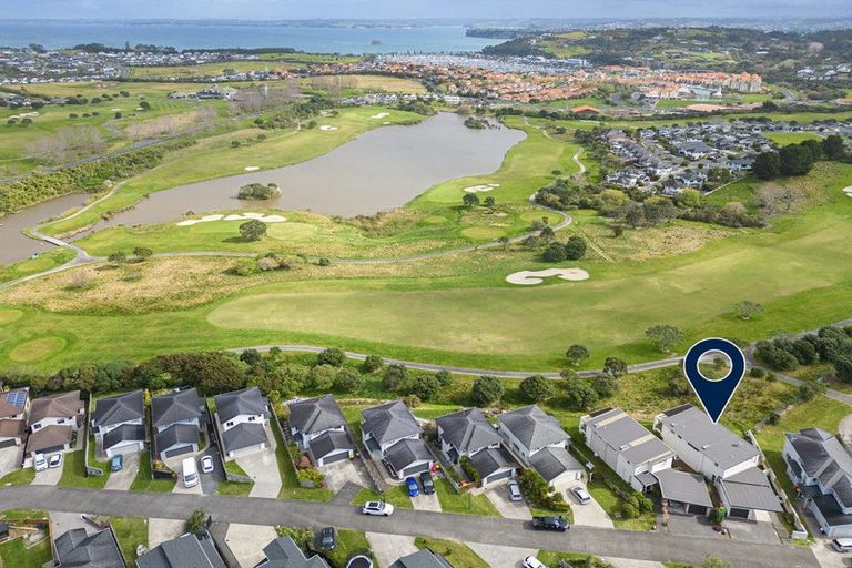 Photo of property in 41 Maylee Crescent, Gulf Harbour, Whangaparaoa, 0930